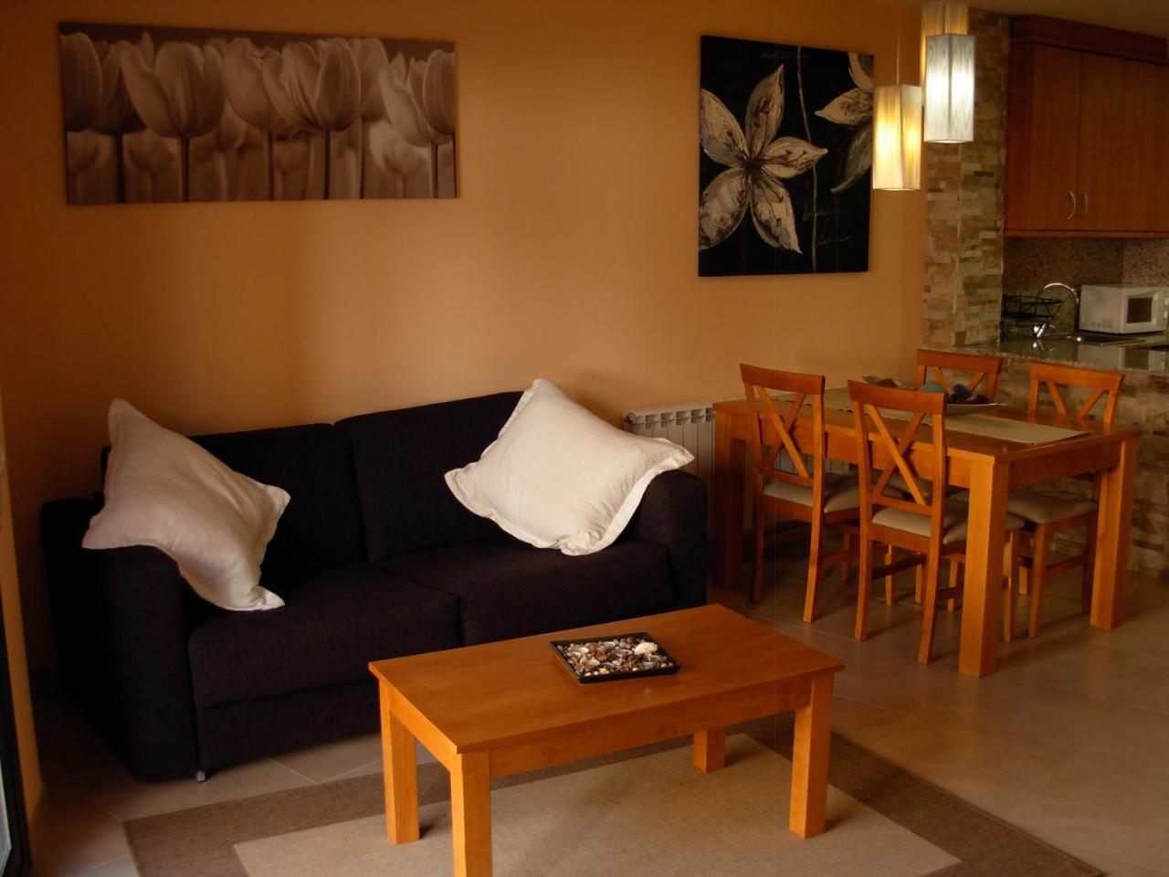 Cal Ribero Lejlighedshotel Vilanova De La Sal Eksteriør billede